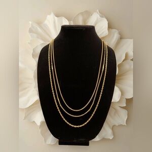 Triple-chain necklace